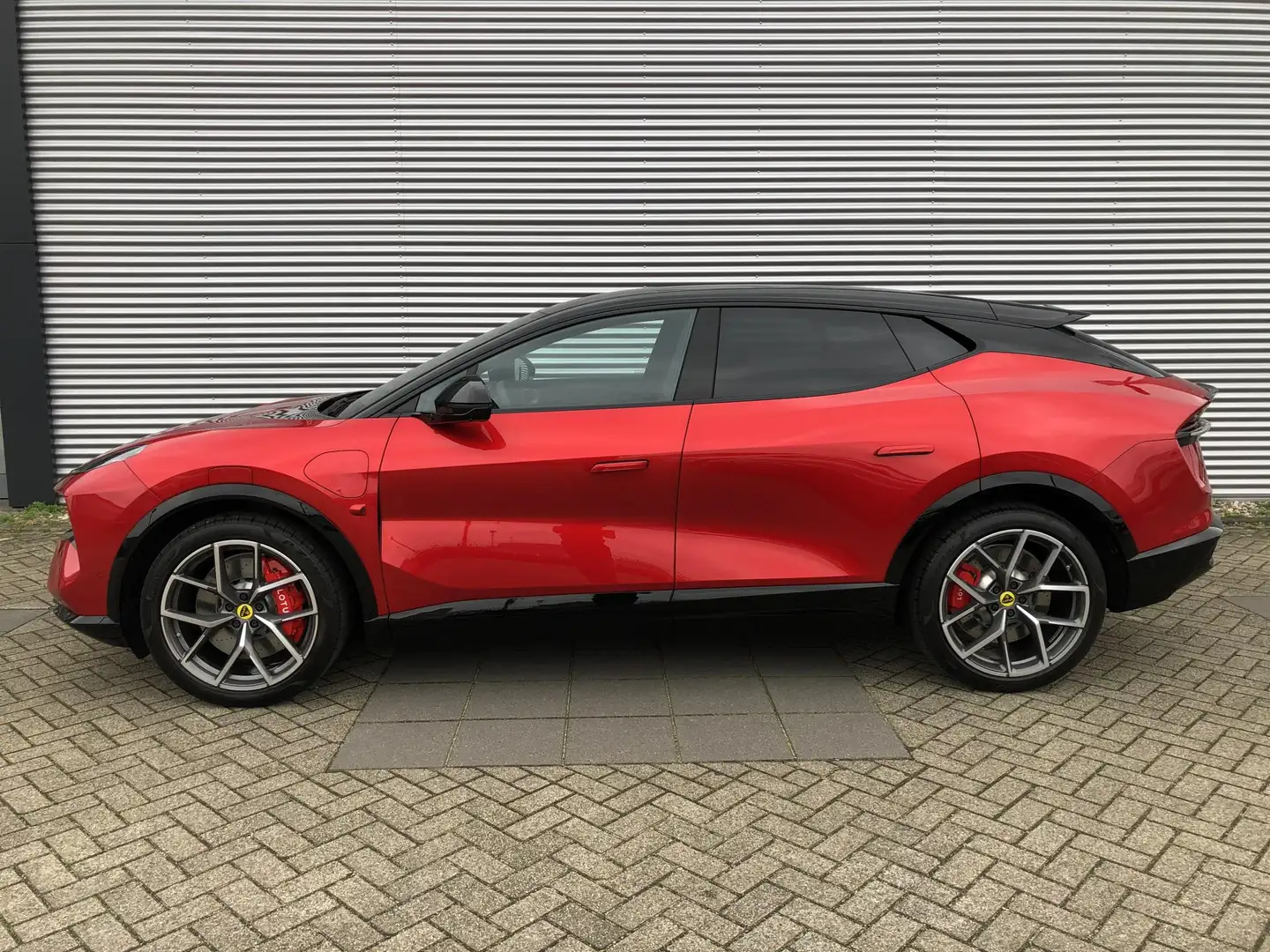 Lotus Eletre S 4WD 603PK | Panoramadak | Trekhaak | Stoelkoelin Rood - 2