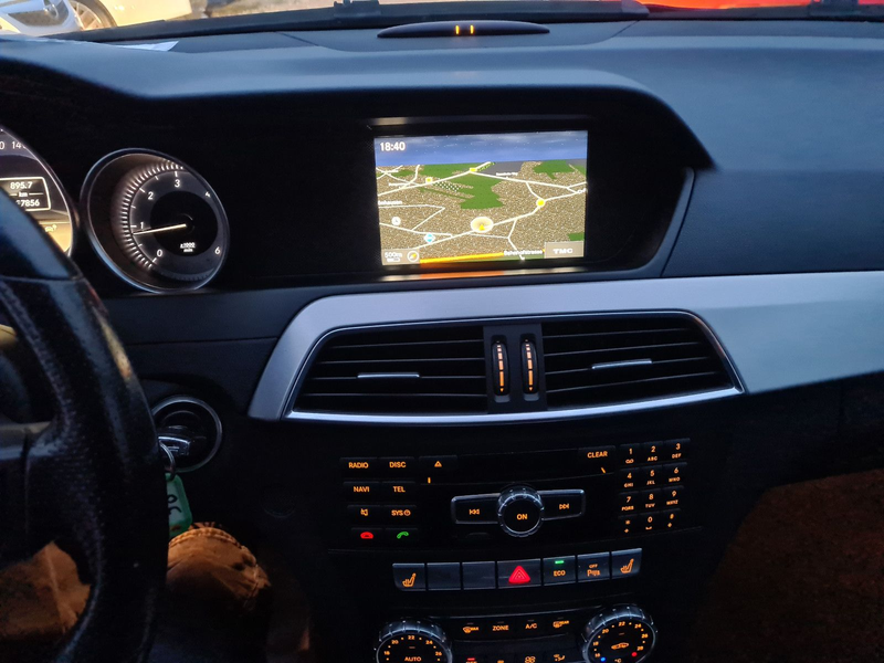 Mercedes-Benz C 200 CDI T BlueEFFICIENCY AVANTGARDE — photo 8