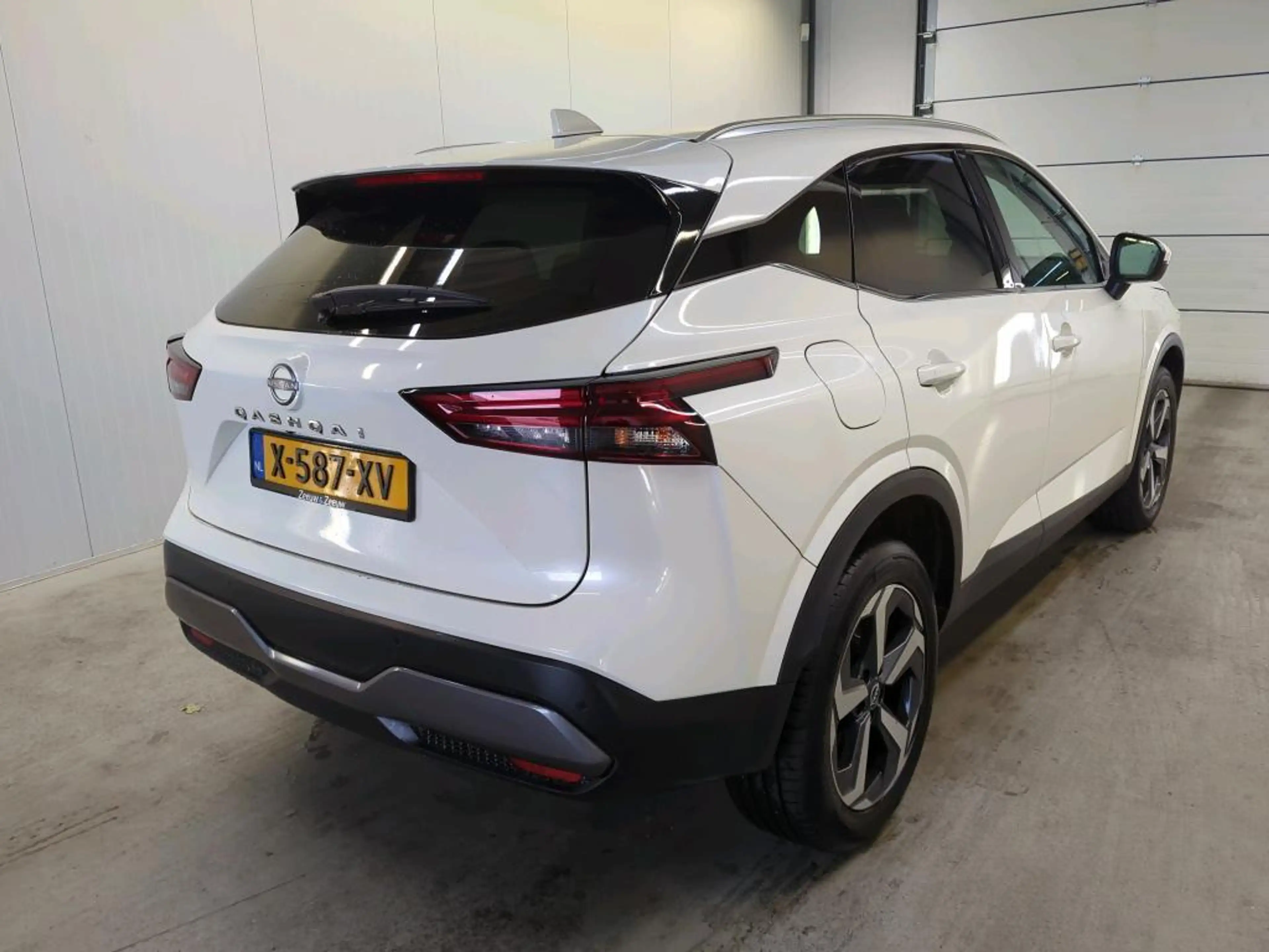 Nissan Qashqai 1.3 MHEV N-Connecta | Panoramadak | Camera | — photo 2
