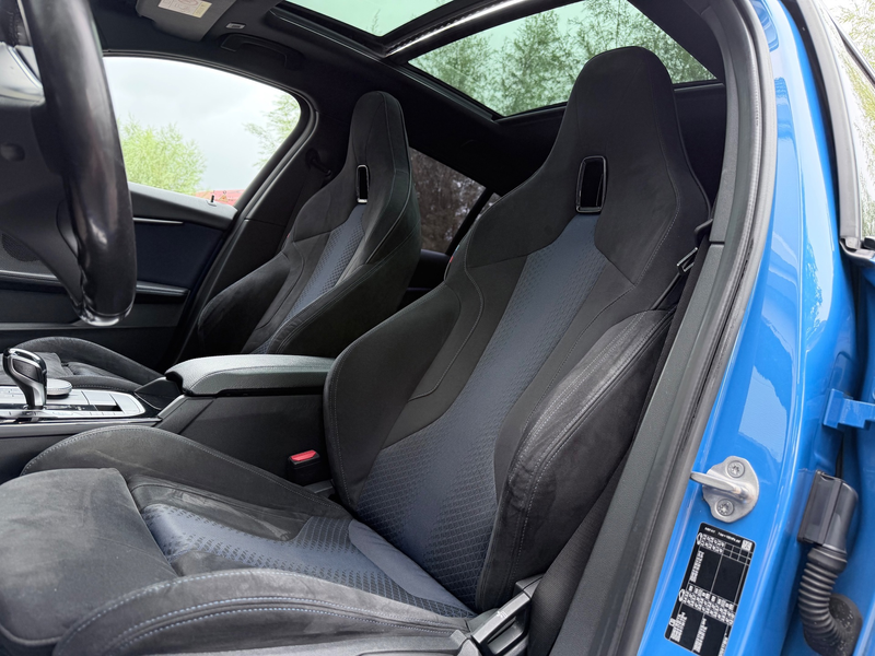 BMW 118 1-serie 118i Executive Edition Pano/Camera/HuD — photo 10