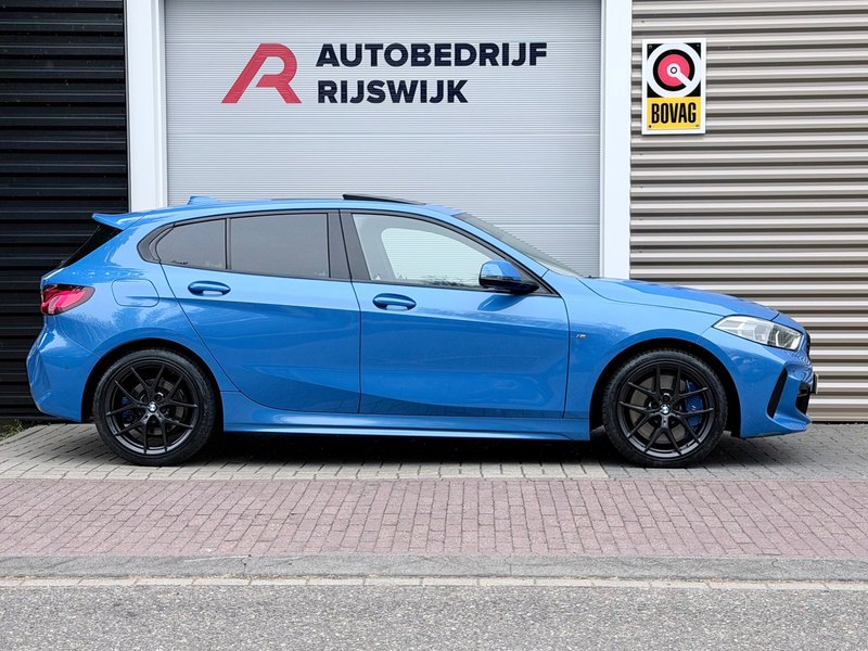 BMW 118 1-serie 118i Executive Edition Pano/Camera/HuD — photo 5