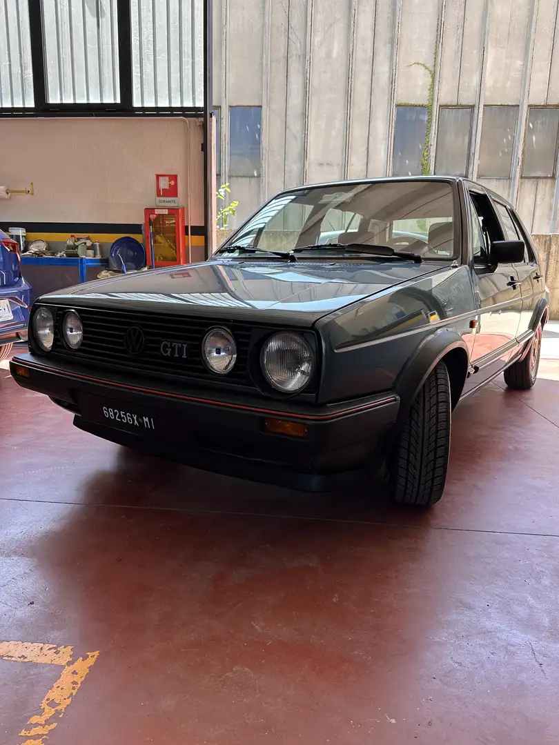 Volkswagen Golf GTI 5p 1.8 s/SS 5m - 1