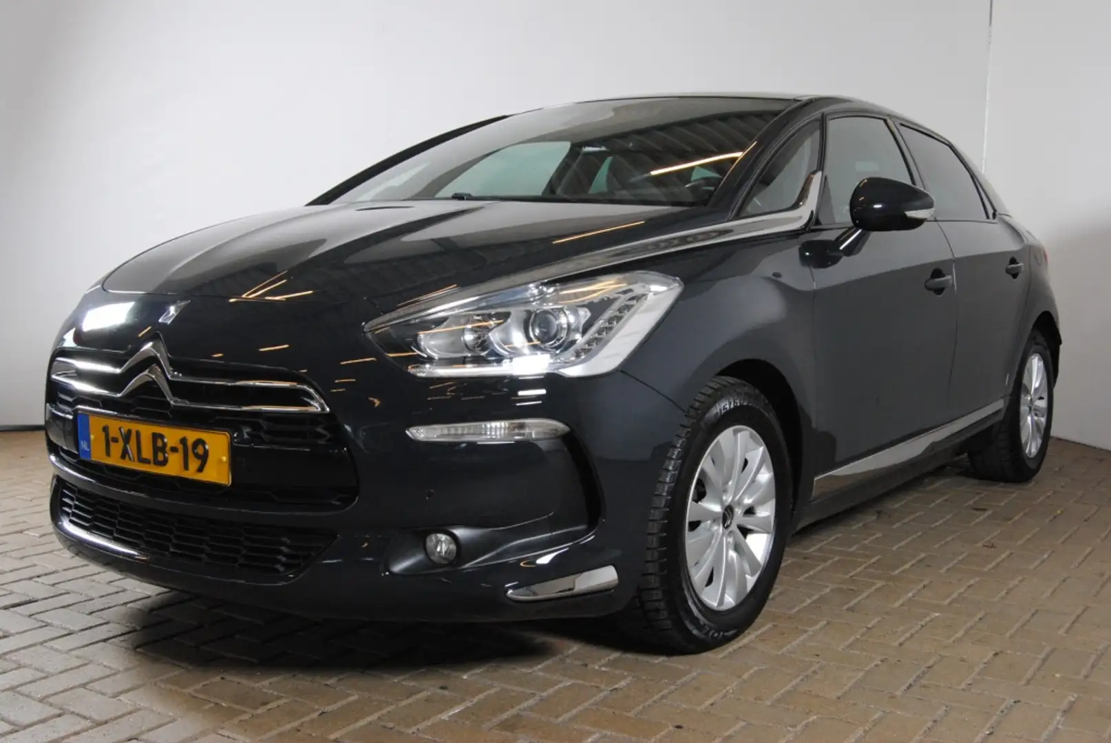 Citroen DS5 1.6 BlueHDi Business Gris - 1