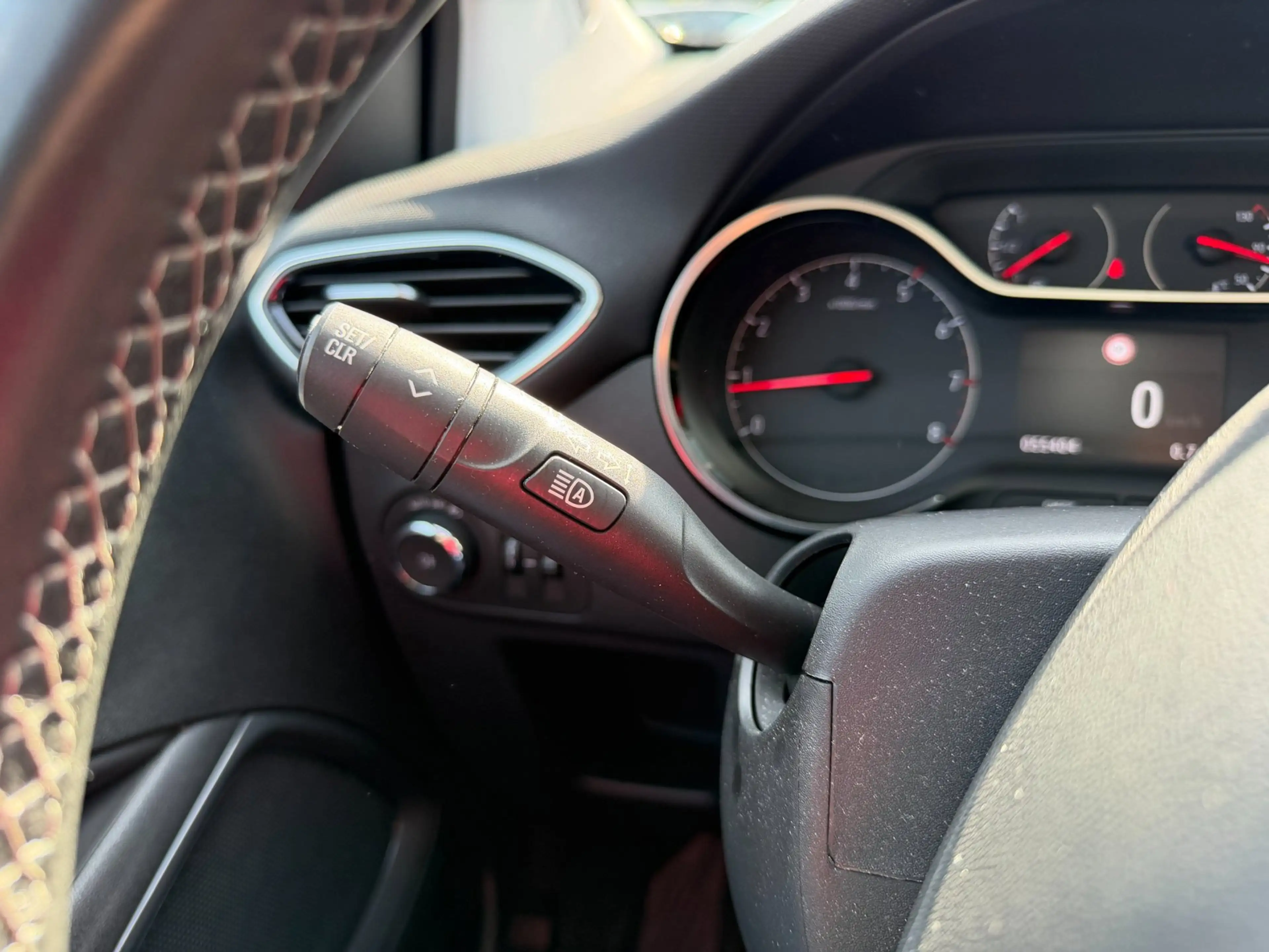 Opel Crossland 1.2 Turbo Elegance — photo 13