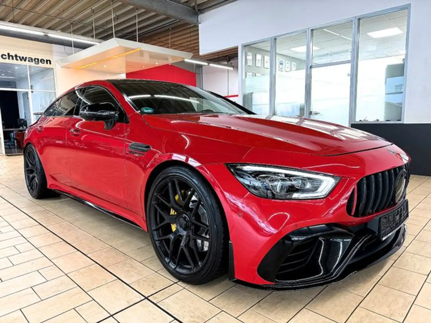 Mercedes-Benz AMG GT 63 4Matic+ *AERODYAMIK-PAKET+21'AMG* Rot - 1