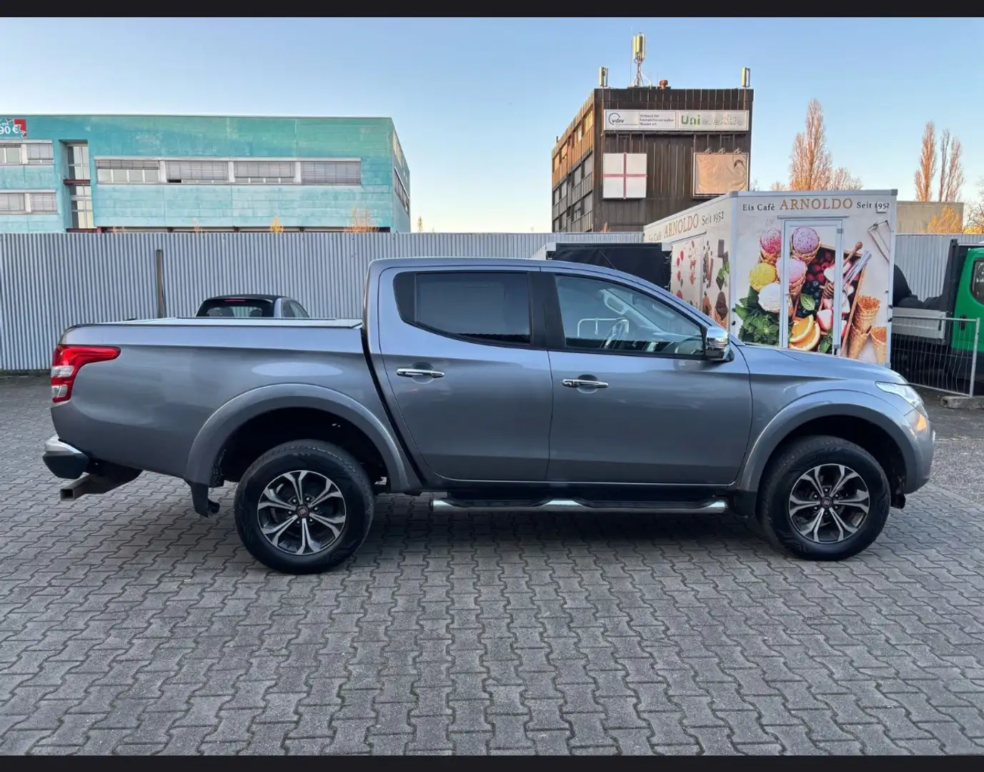 Fiat Fullback 2.4 doppia cabina LX 4wd s&s 180cv E6 * Hard Top Gri - 2