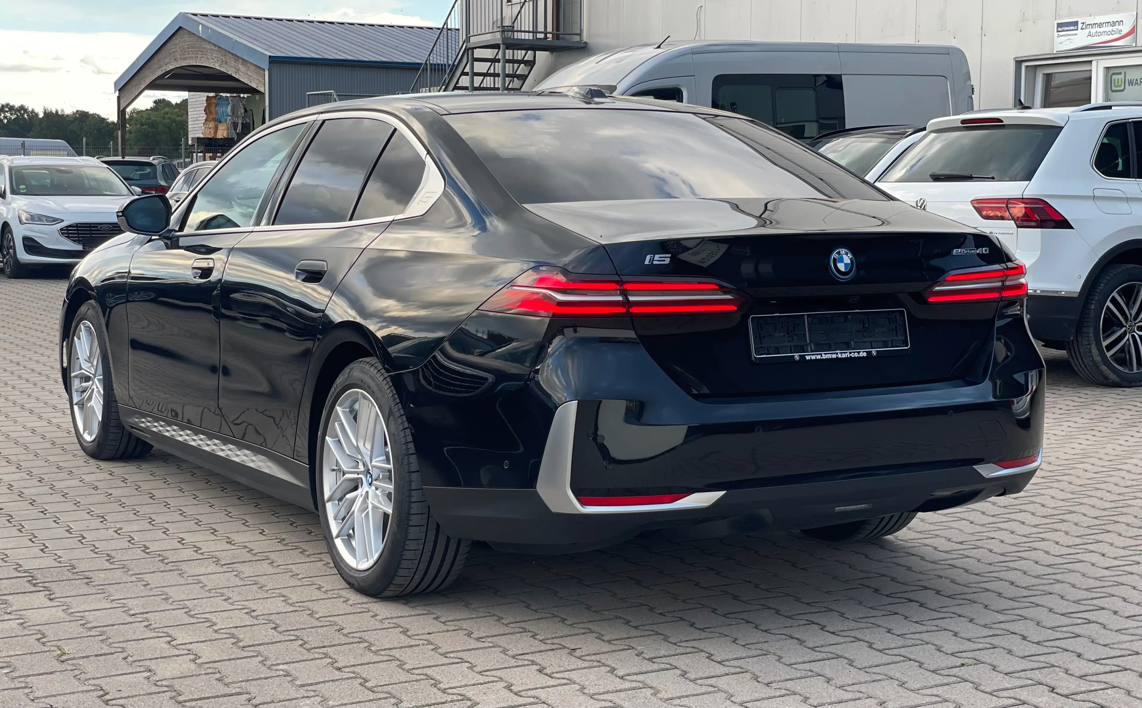 BMW i5 40 eDrive — photo 7