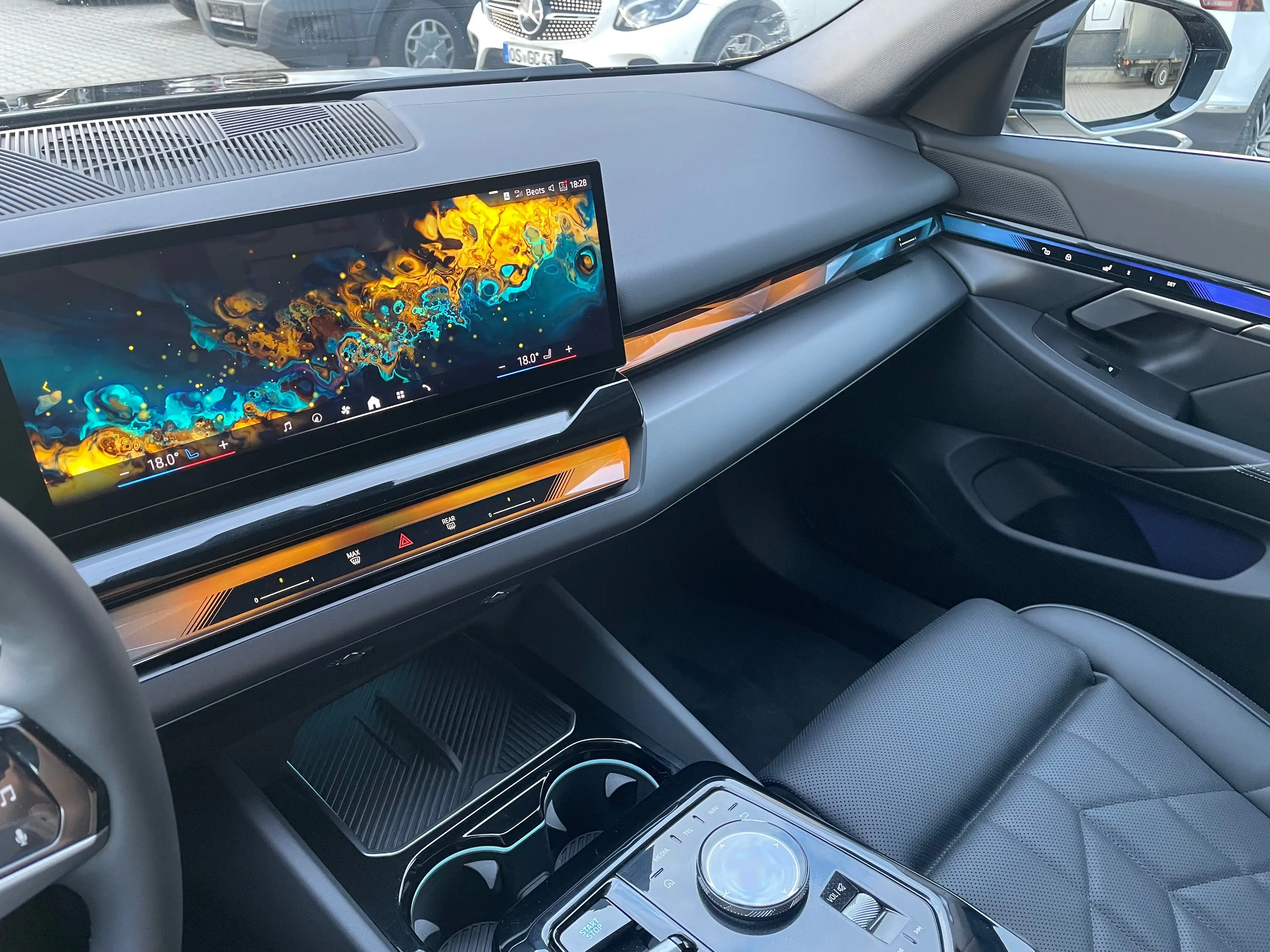 BMW i5 40 eDrive — photo 13