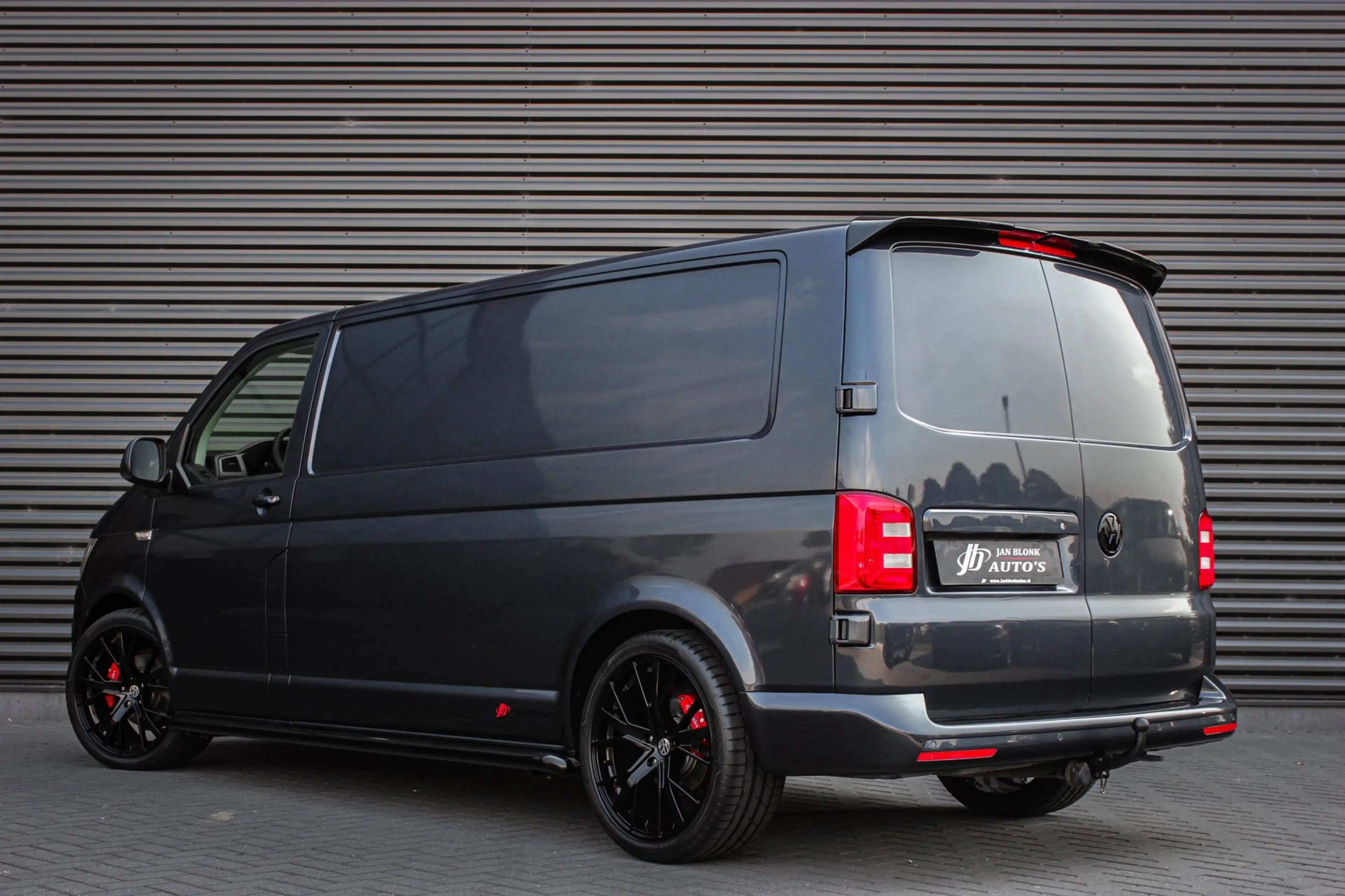 Volkswagen Transporter 2.0 TDI L2H1 150PK JB-EDITION / PDC / VERLAGINGSVE — photo 4