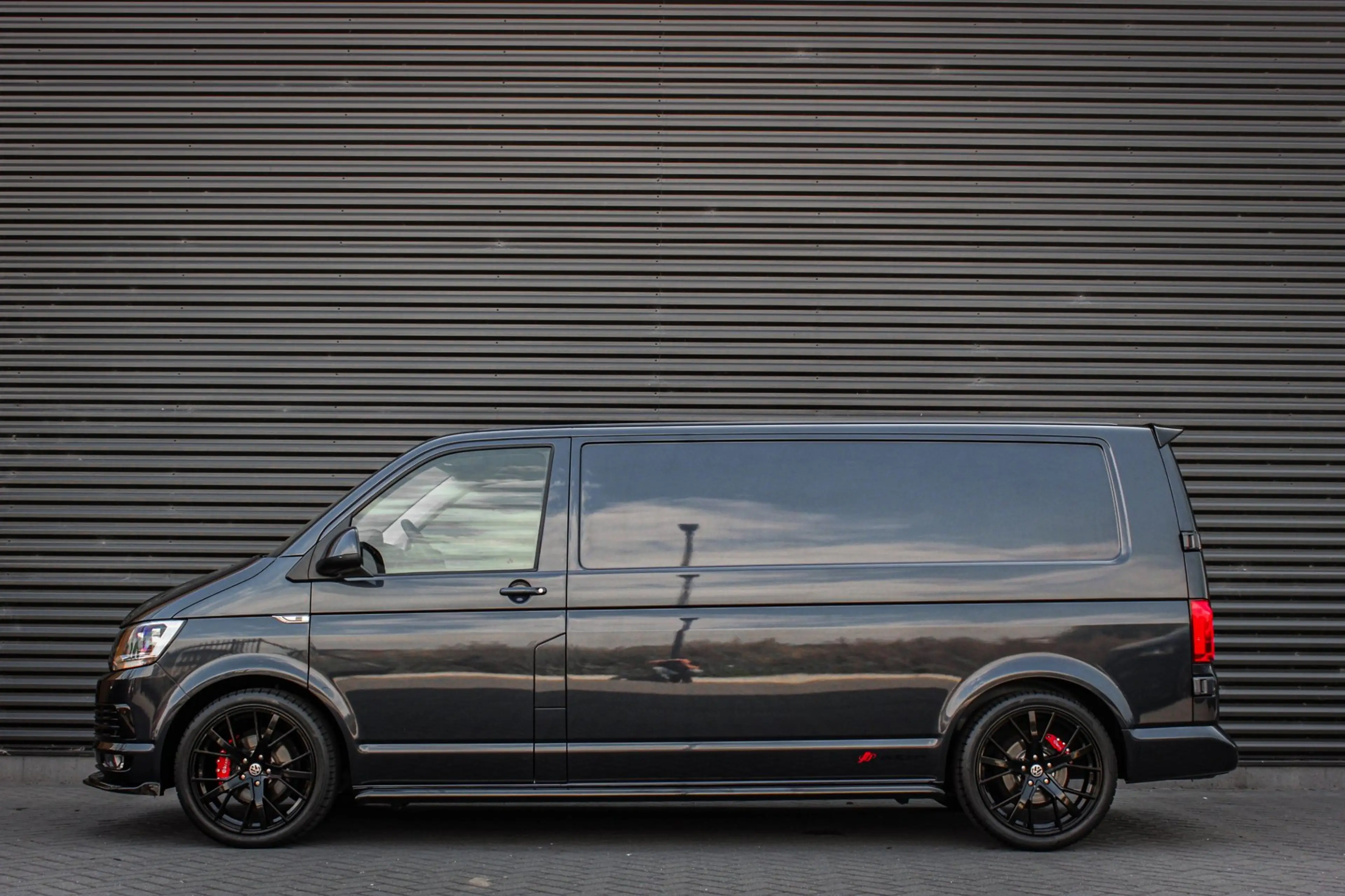 Volkswagen Transporter 2.0 TDI L2H1 150PK JB-EDITION / PDC / VERLAGINGSVE — photo 5