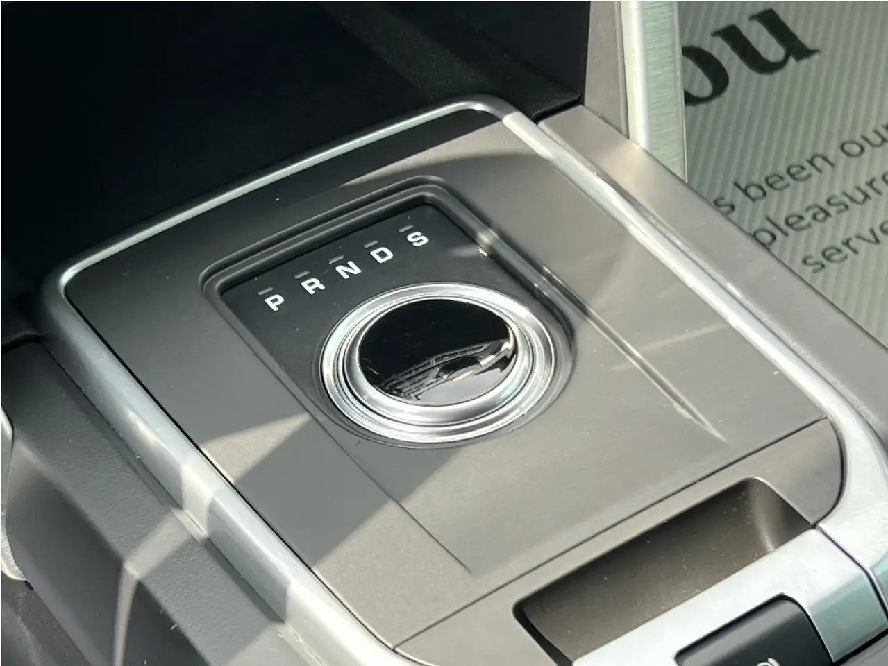 Land Rover Discovery Sport снимка Land Rover Discovery Sport