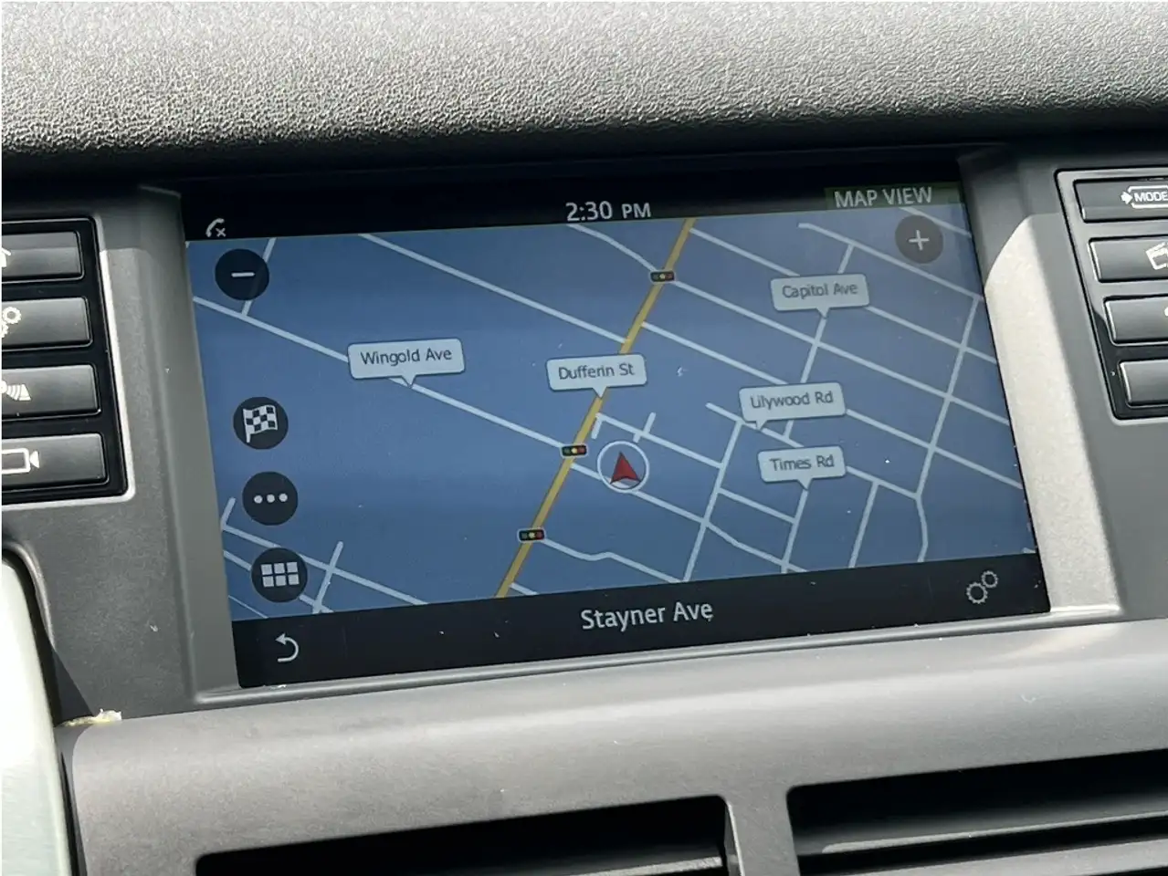 Land Rover Discovery Sport снимка Land Rover Discovery Sport