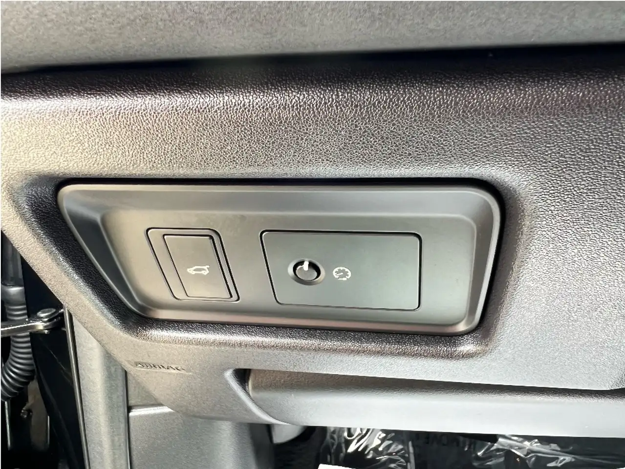 Land Rover Discovery Sport снимка Land Rover Discovery Sport