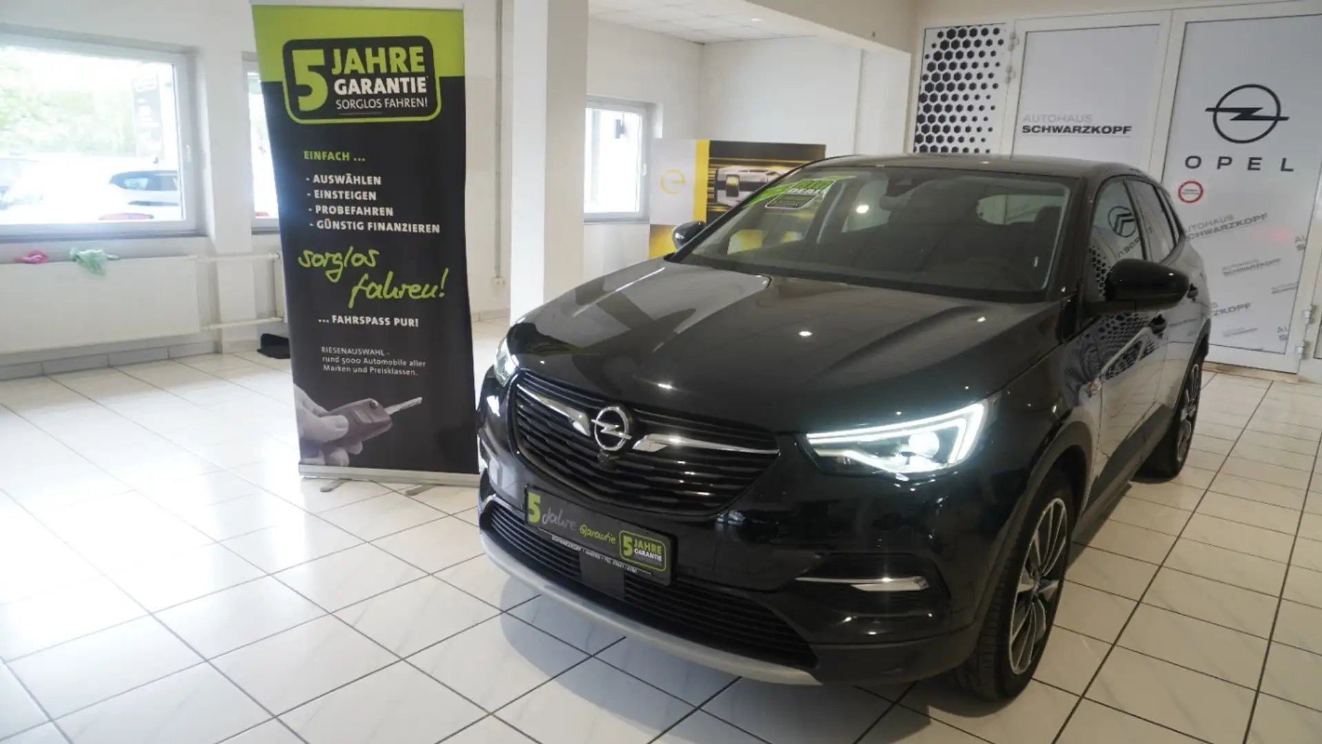 Opel Grandland 1.5D AHK,SitzheizungHinten,RückfahrK Schwarz - 2