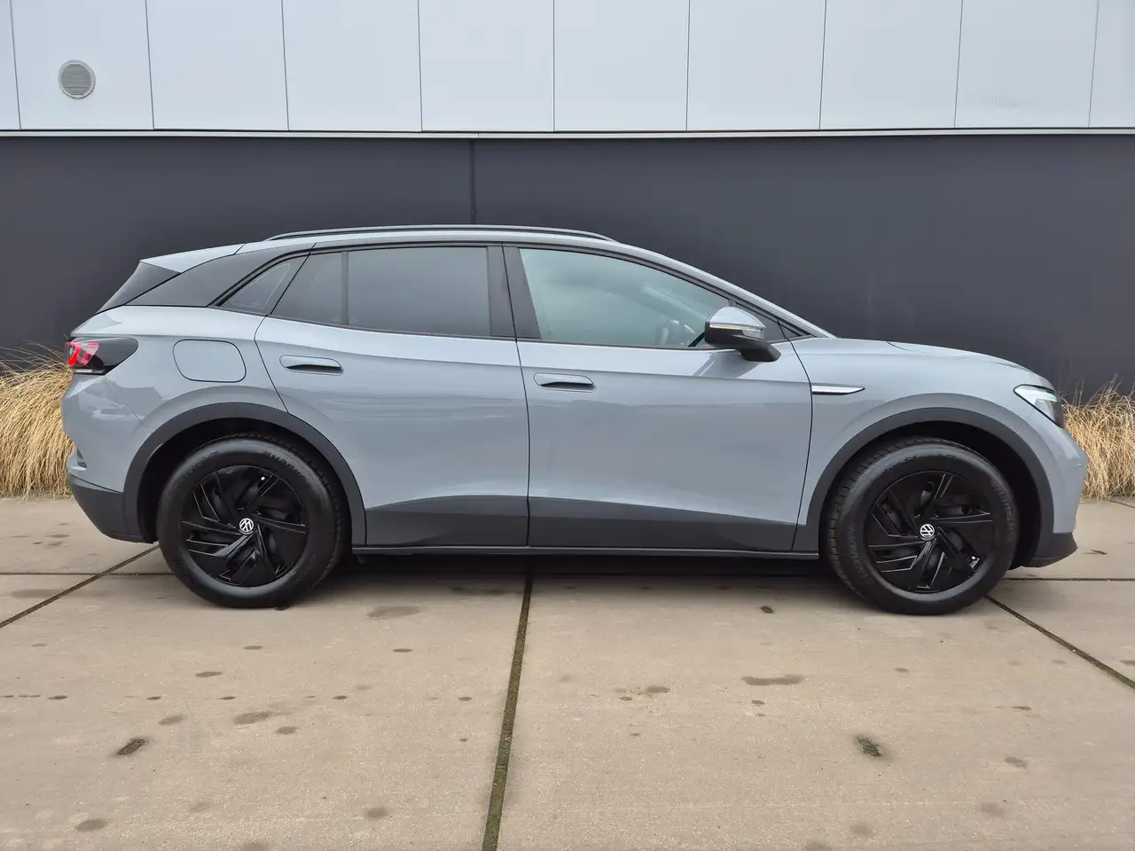 Volkswagen ID.4 *LEDER*NAVI*BLUETOOTH*NIEUWSTAAT!!* 2