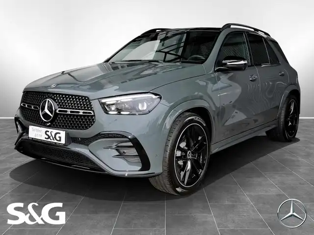 Mercedes-Benz GLE 300 d 4M AMG MBUX+360°+M-LED+AHK+Pano+Distro