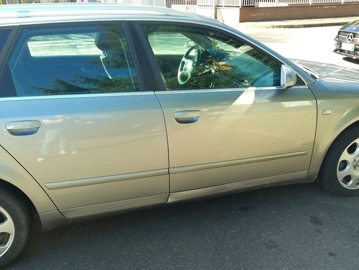 Audi A4 A4 II 2001 Avant Avant 1.9 tdi 130cv Grigio - 1