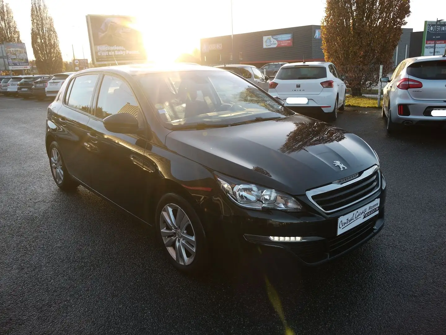 Peugeot 308 1.6 HDI FAP 92CH ACTIVE 5P Noir - 1