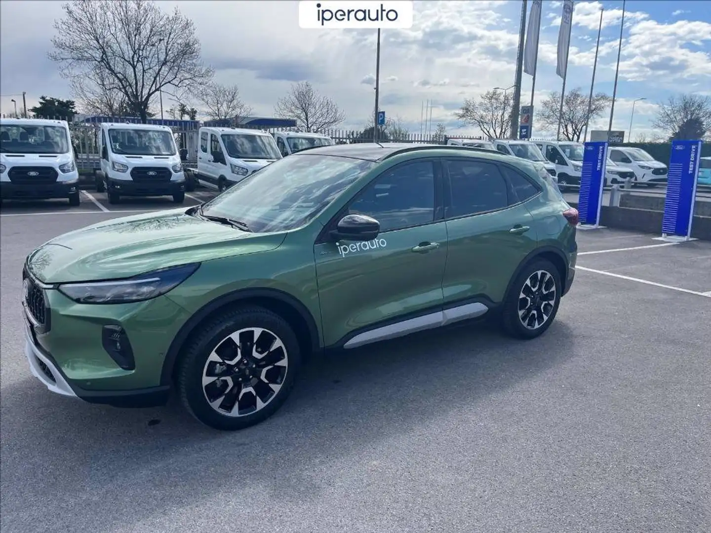 Ford Kuga 2.5 fhev Active X 2wd 180cv auto **AZIENDALE** Verde - 1