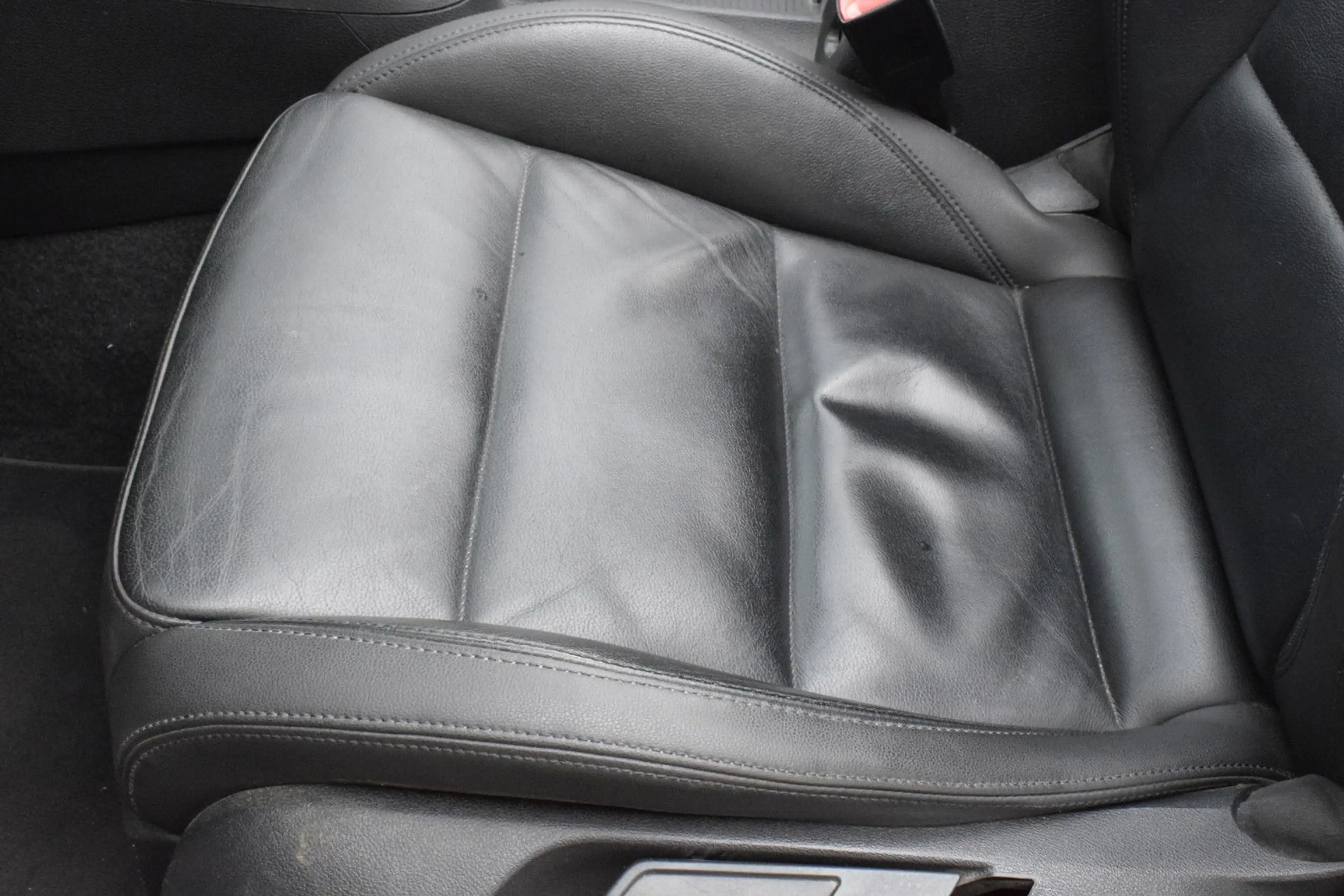 Volkswagen Golf VI Cabriolet Leder Std.HZ SHZ Navi Tempomat — photo 12