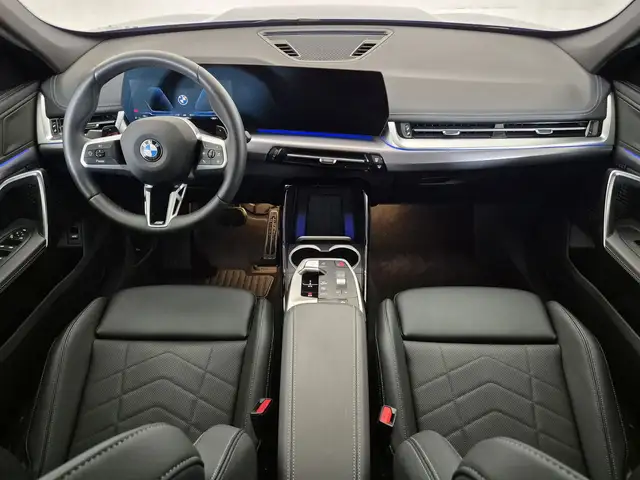 BMW X1 view 9