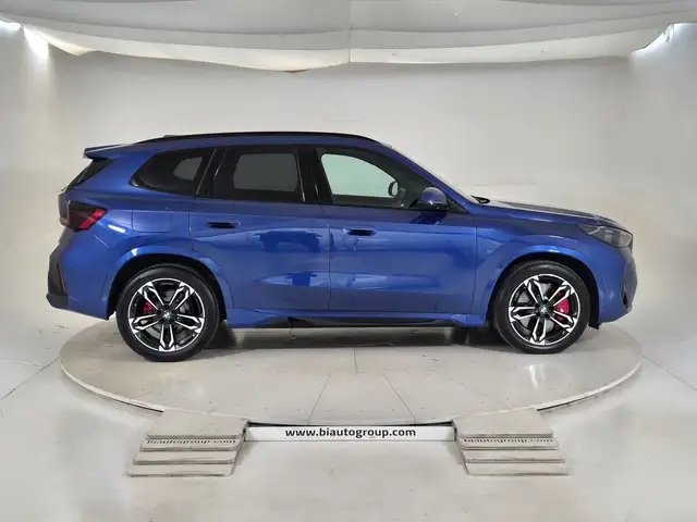 BMW X1 view 6