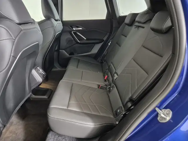 BMW X1 view 8