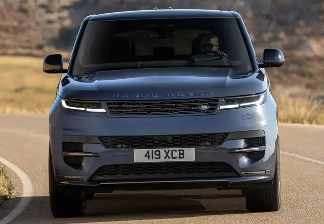 Land Rover Range Rover Sport view 8