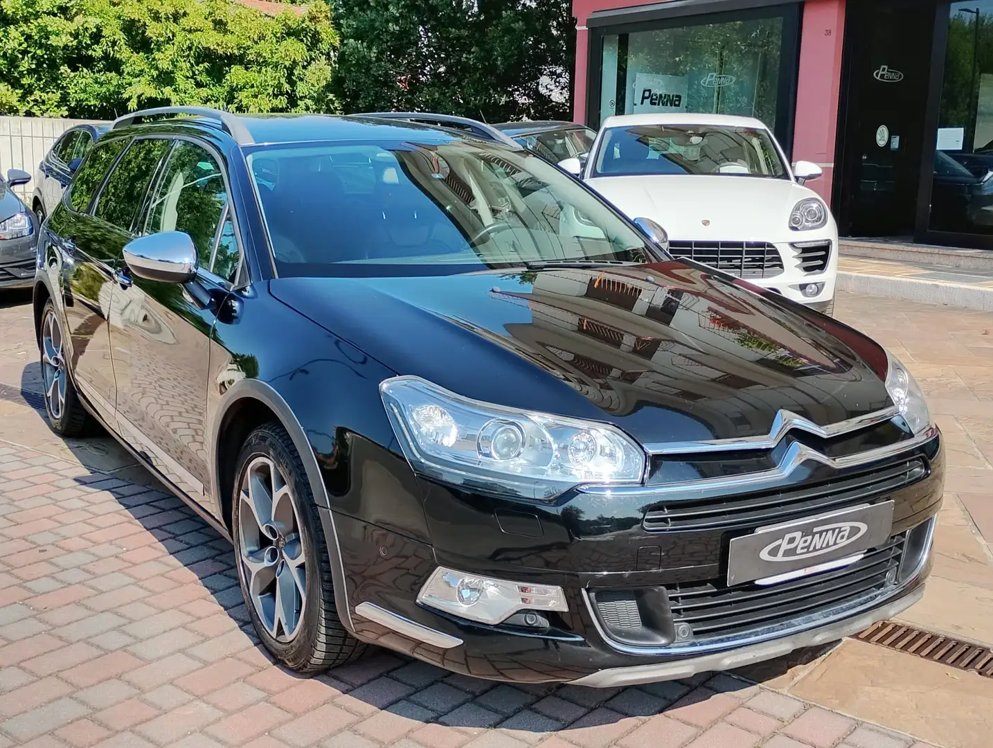 Citroen C5 Tourer 2.0 BlueHDi 181cv Hydractive Executive XTR Nero - 1