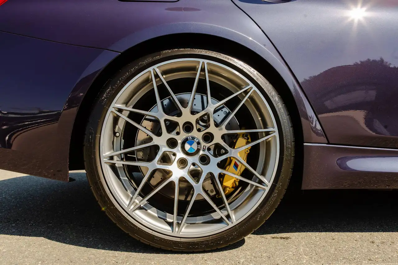 BMW M3 photo BMW M3