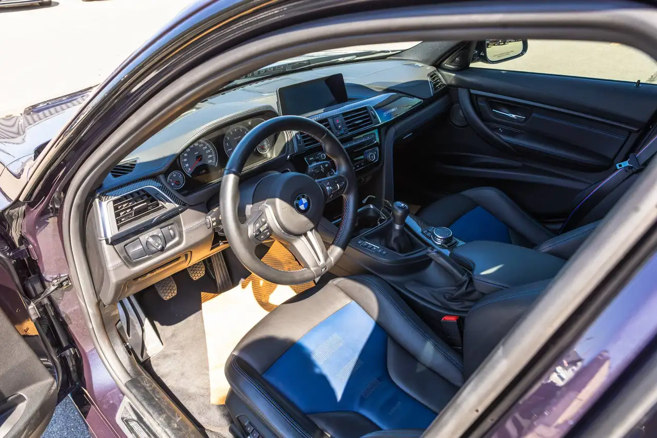 BMW M3 photo BMW M3