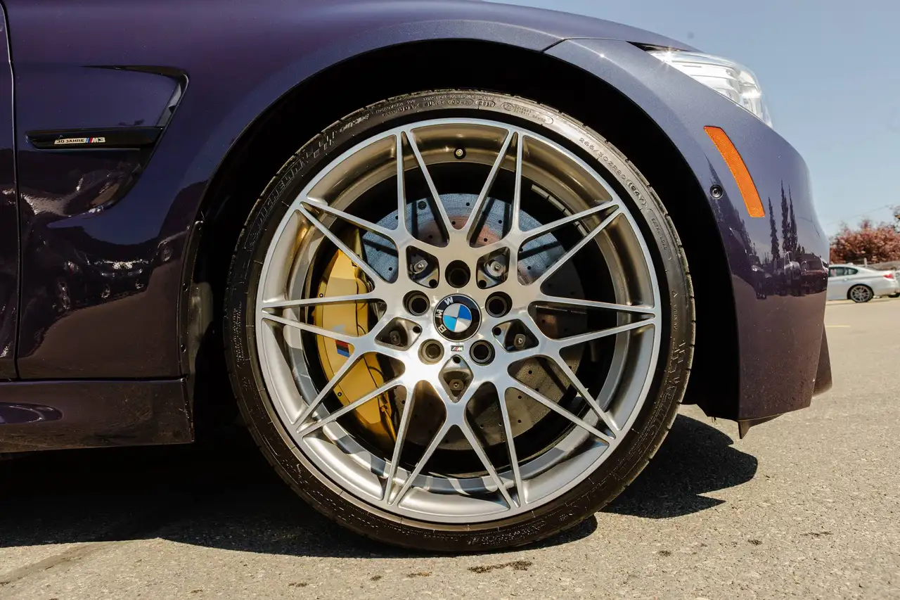 BMW M3 photo BMW M3