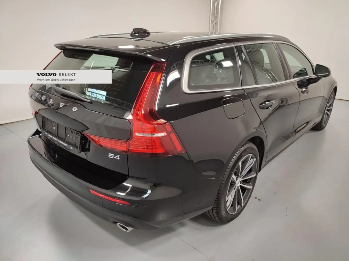 Volvo V60 B4 Diesel EU6d Momentum Pro Voll-LED 360°Kamera Schwarz - 2