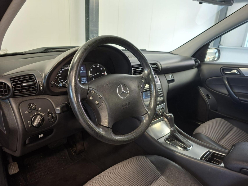 Mercedes-Benz C 180 K. Avantgarde Aut. (Org NL/Cruise/NAP) — photo 12