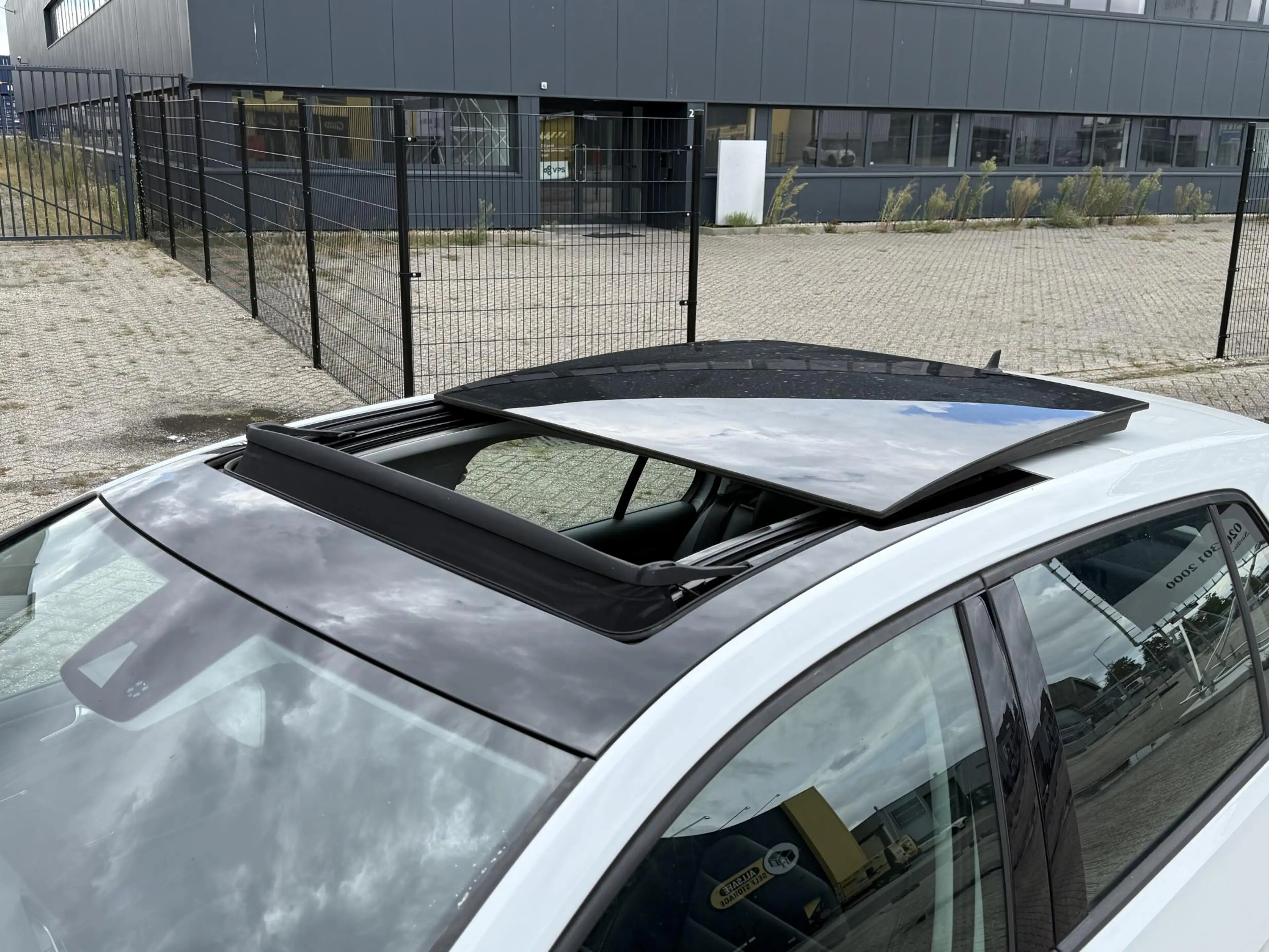 Volkswagen Golf 1.4 TSI ACT Highline Pano|Leder|ACC|Keyless|Camera — photo 2