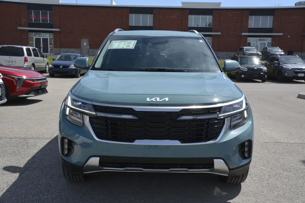 Kia Seltos снимка Kia Seltos