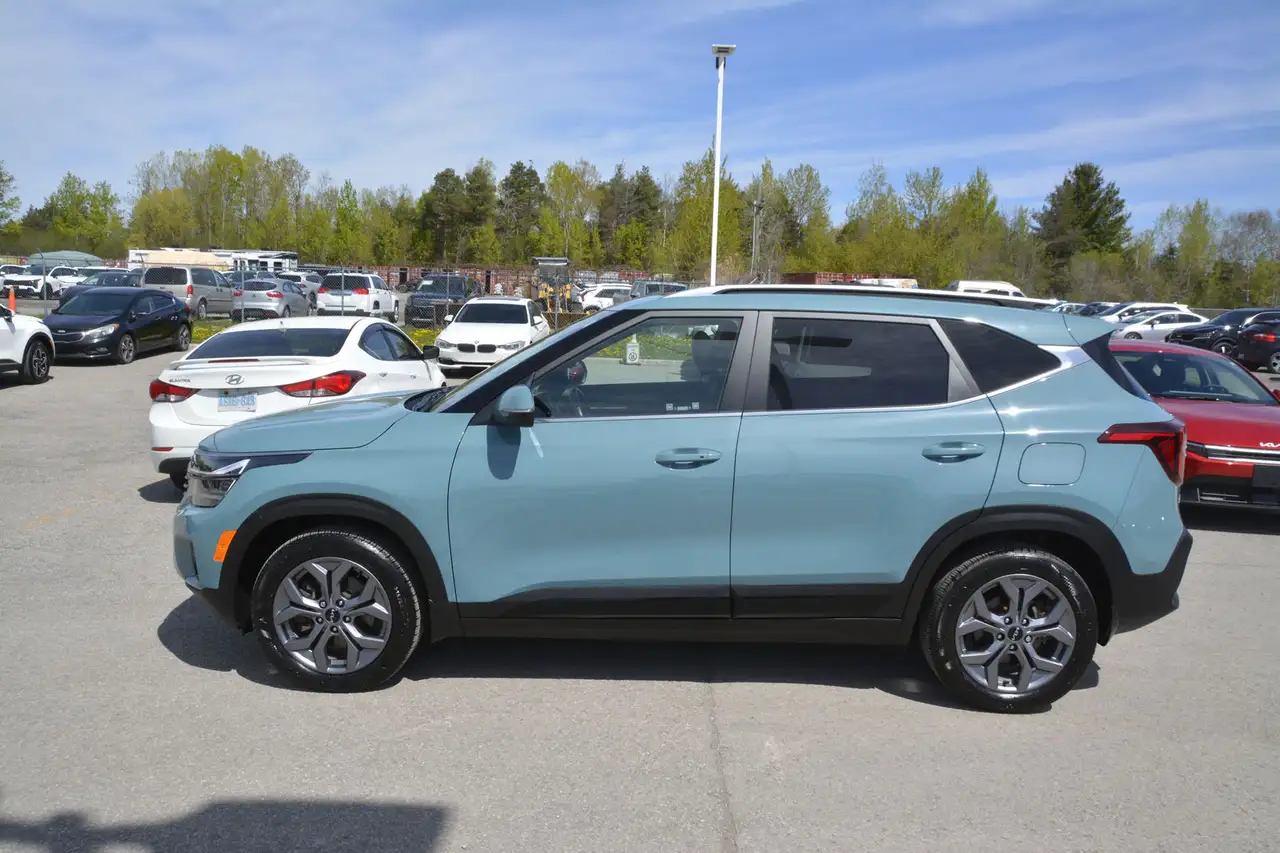 Kia Seltos снимка Kia Seltos