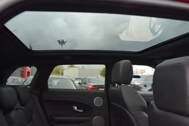 Land Rover Range Rover Evoque view 6