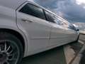 Chrysler 300C Limousine 140-inch Stretch by Empire, 10-pax Beyaz - thumbnail 3