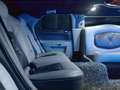 Chrysler 300C Limousine 140-inch Stretch by Empire, 10-pax Blanco - thumbnail 12