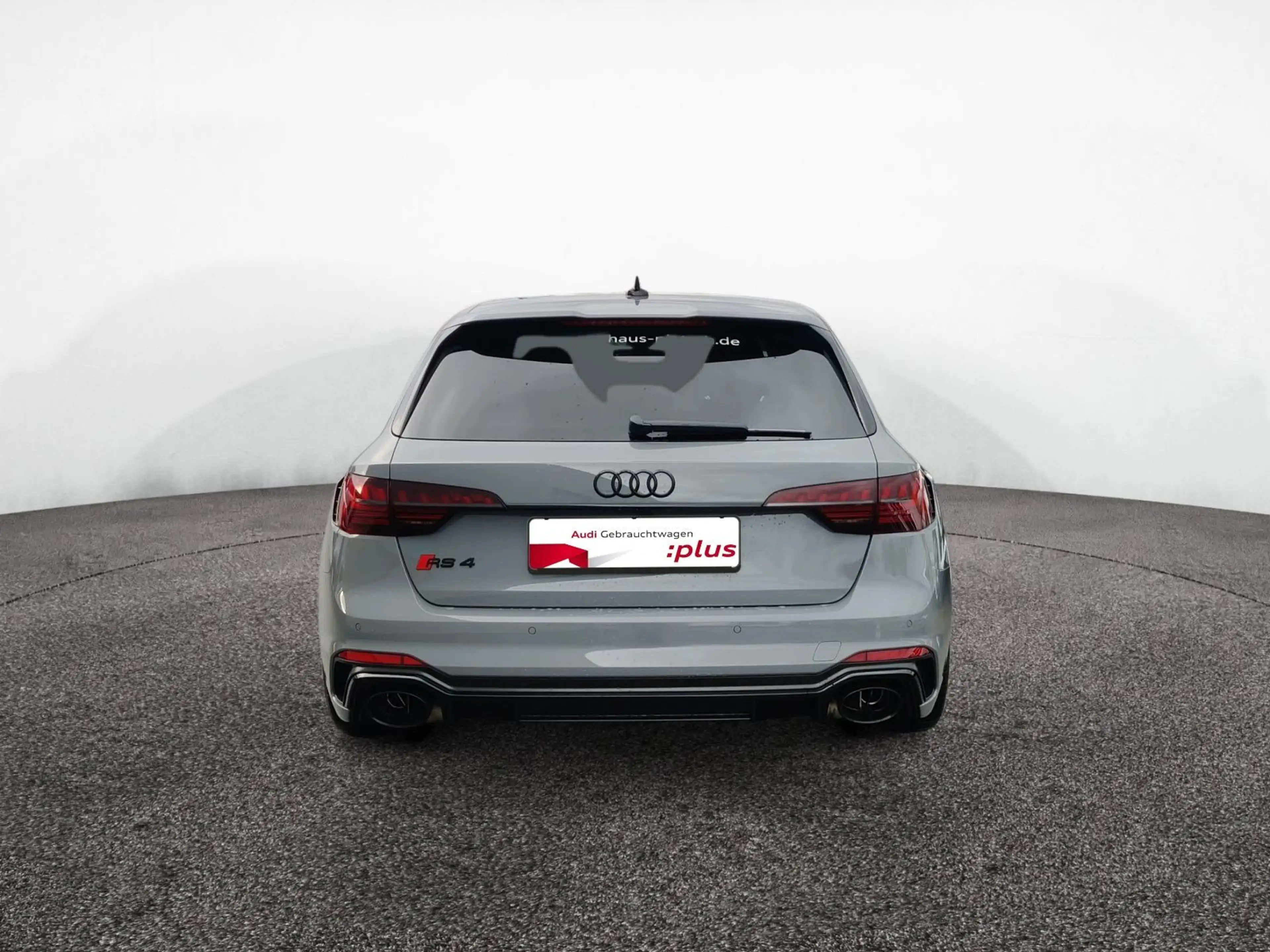 Audi RS4 edition 25 years 346(470 ) kW(PS) tip — photo 5