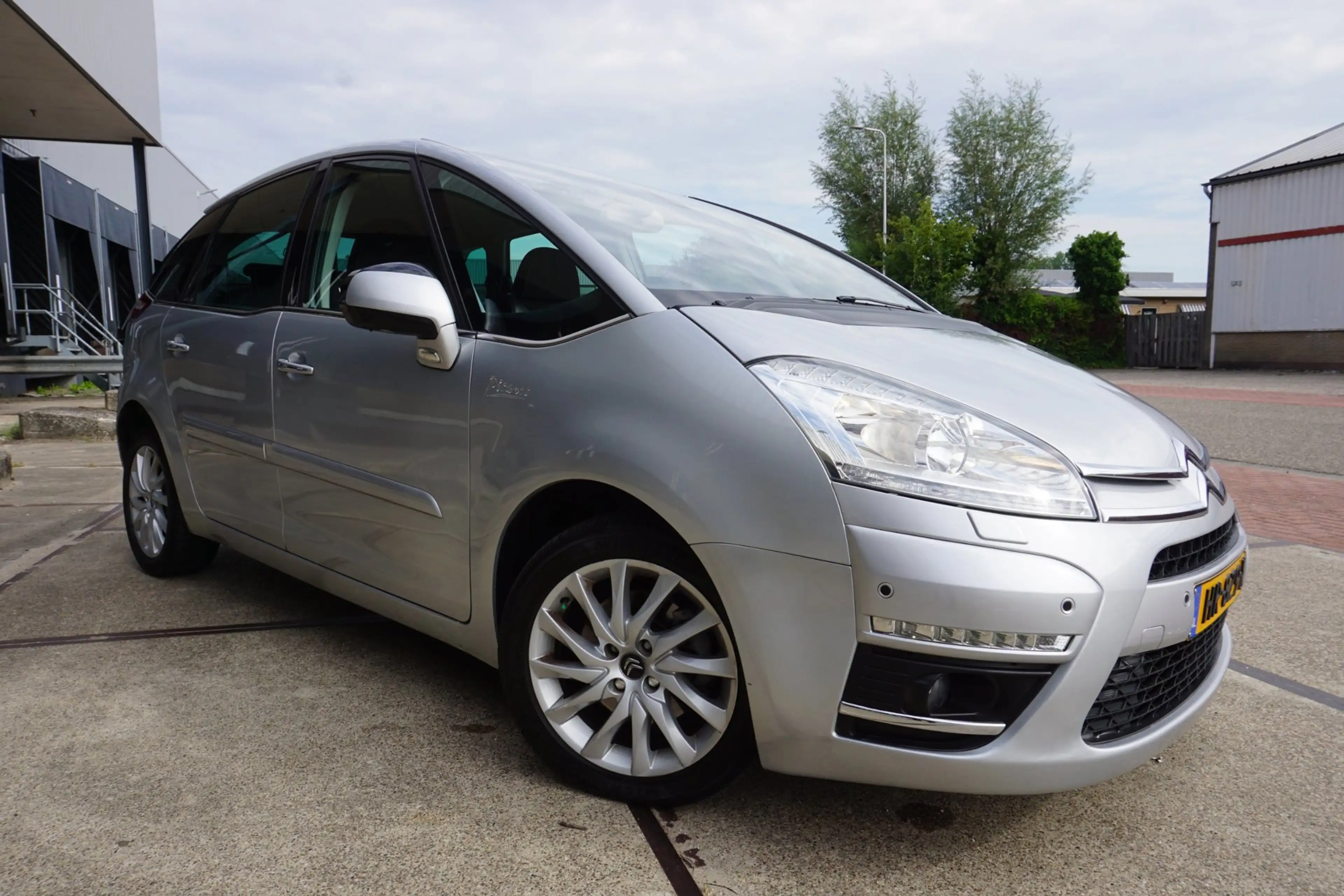 Citroen C4 Picasso 2.0 HDi Exclusive EGS — photo 22