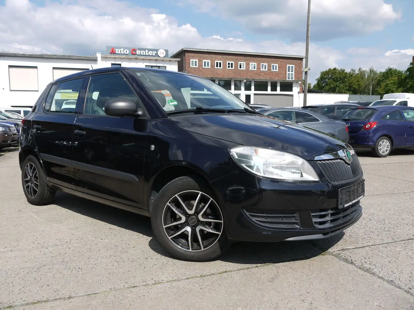 Skoda Fabia Cool Edition/Rückfahrkamera/Navi Noir - 1
