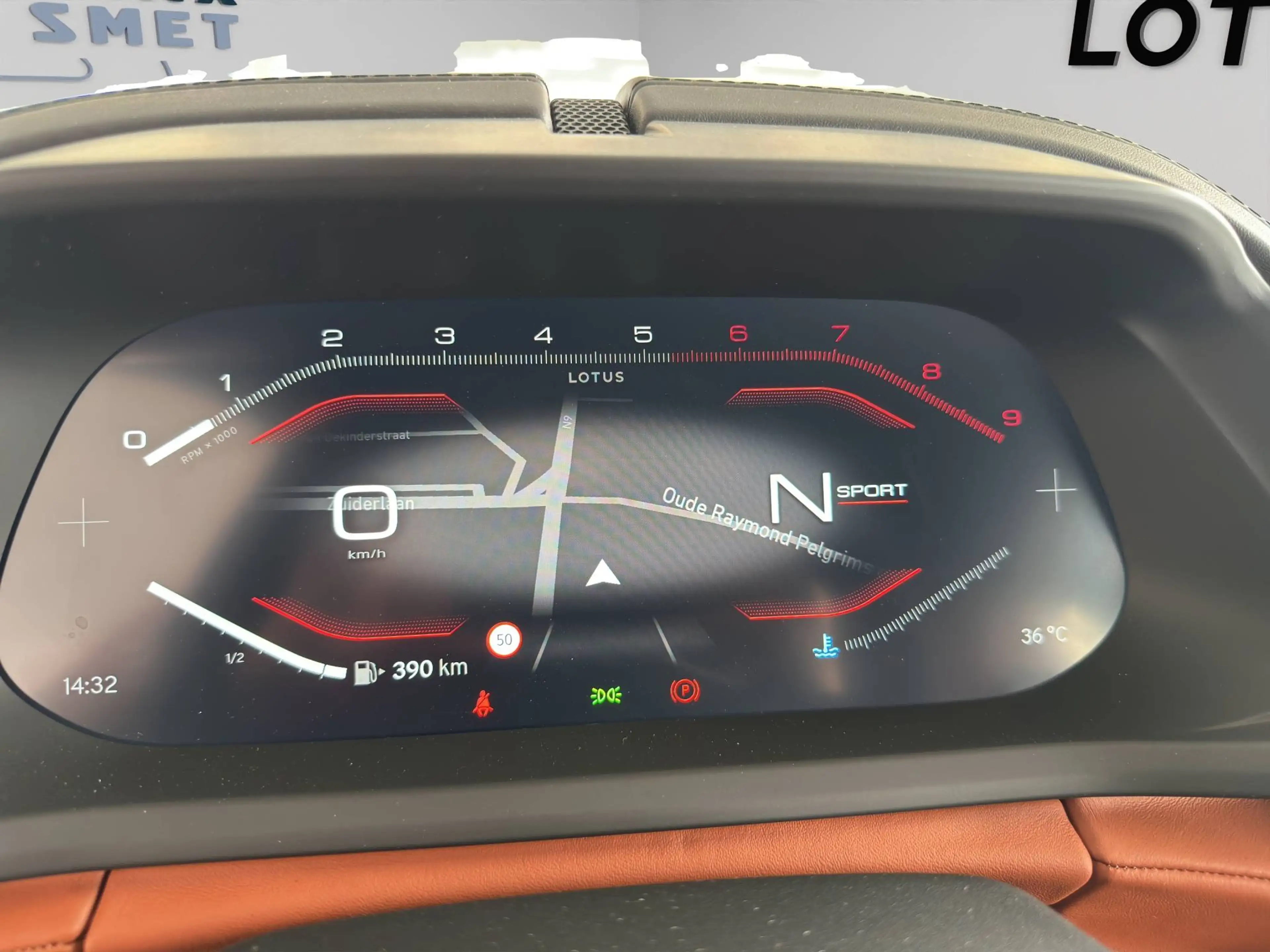 Lotus Emira Emira V6 SE — photo 12