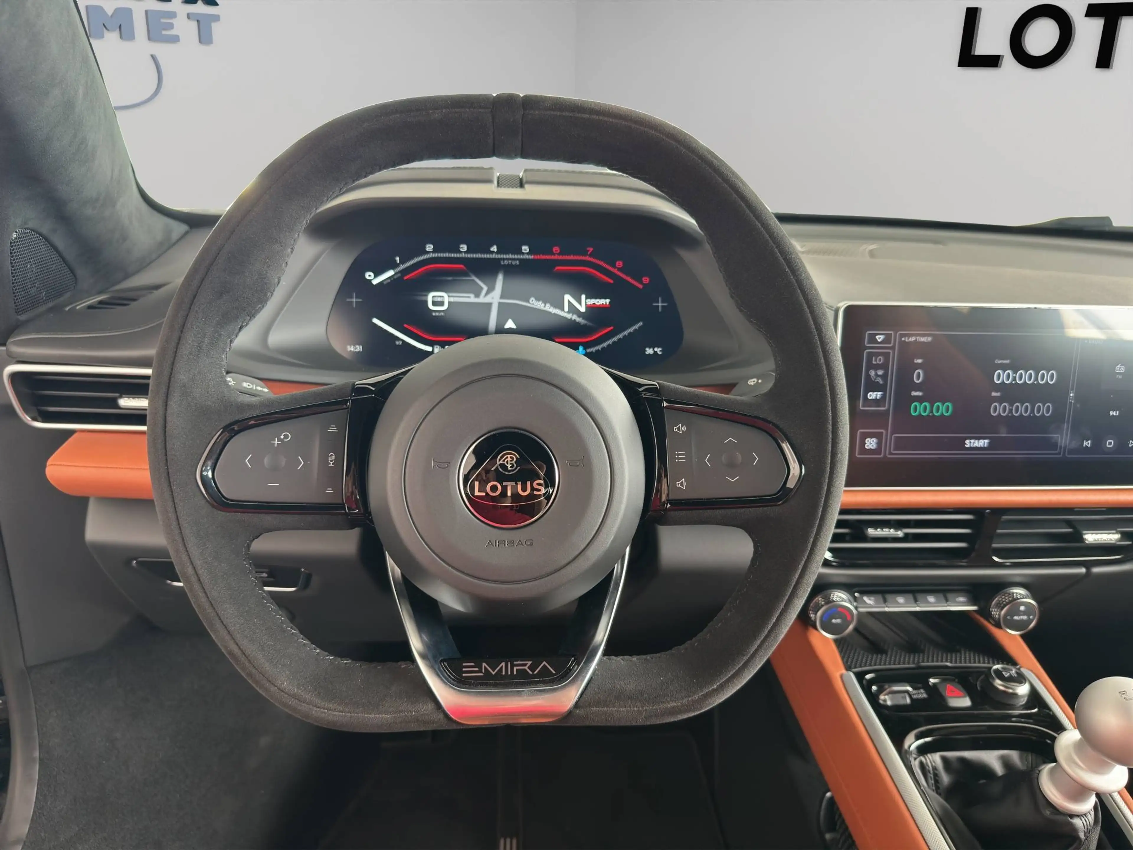 Lotus Emira Emira V6 SE — photo 11
