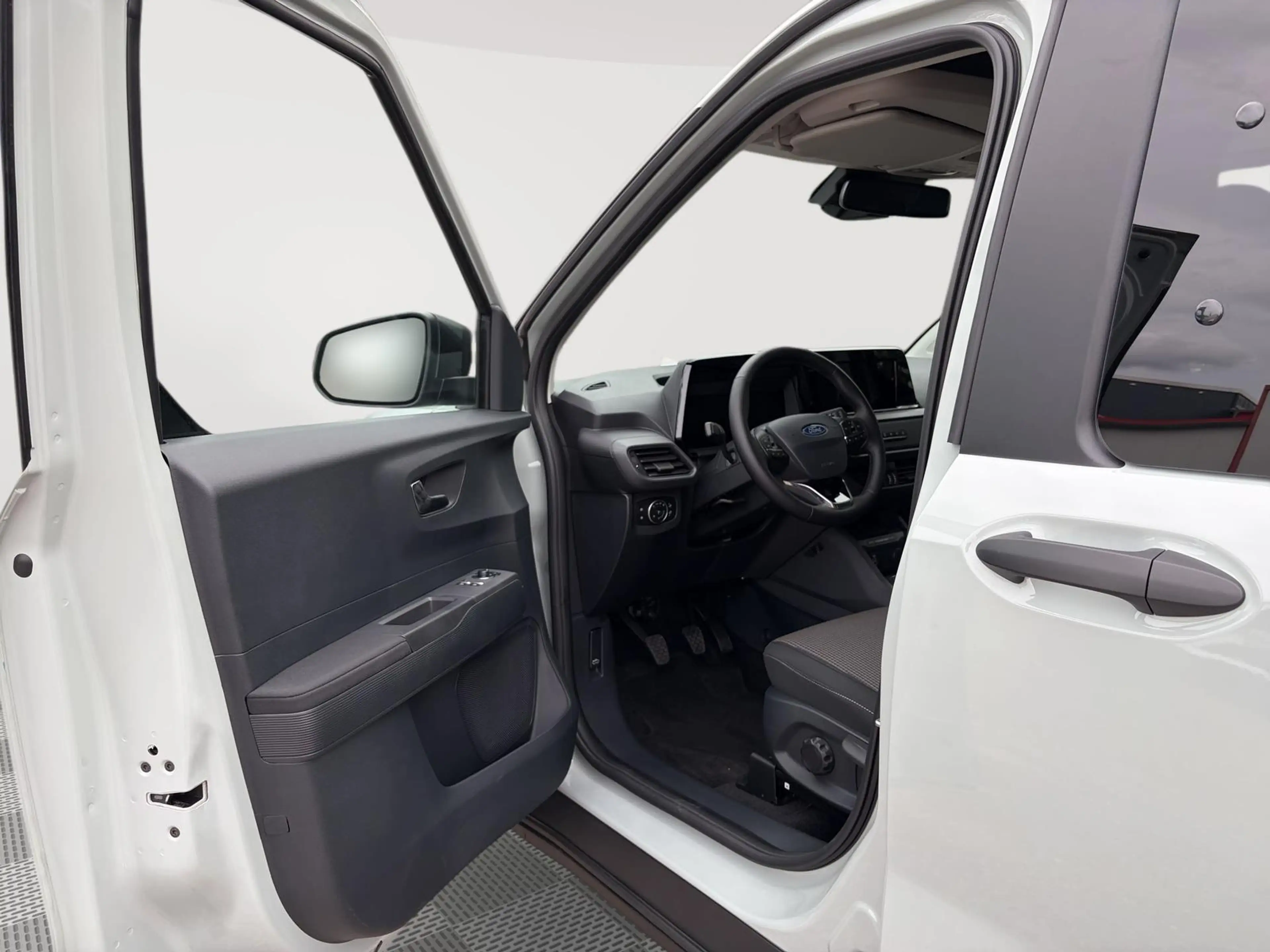Ford Tourneo Courier Trend 1.0 EcoBoost #GJR #WINTER-PAKET — photo 13