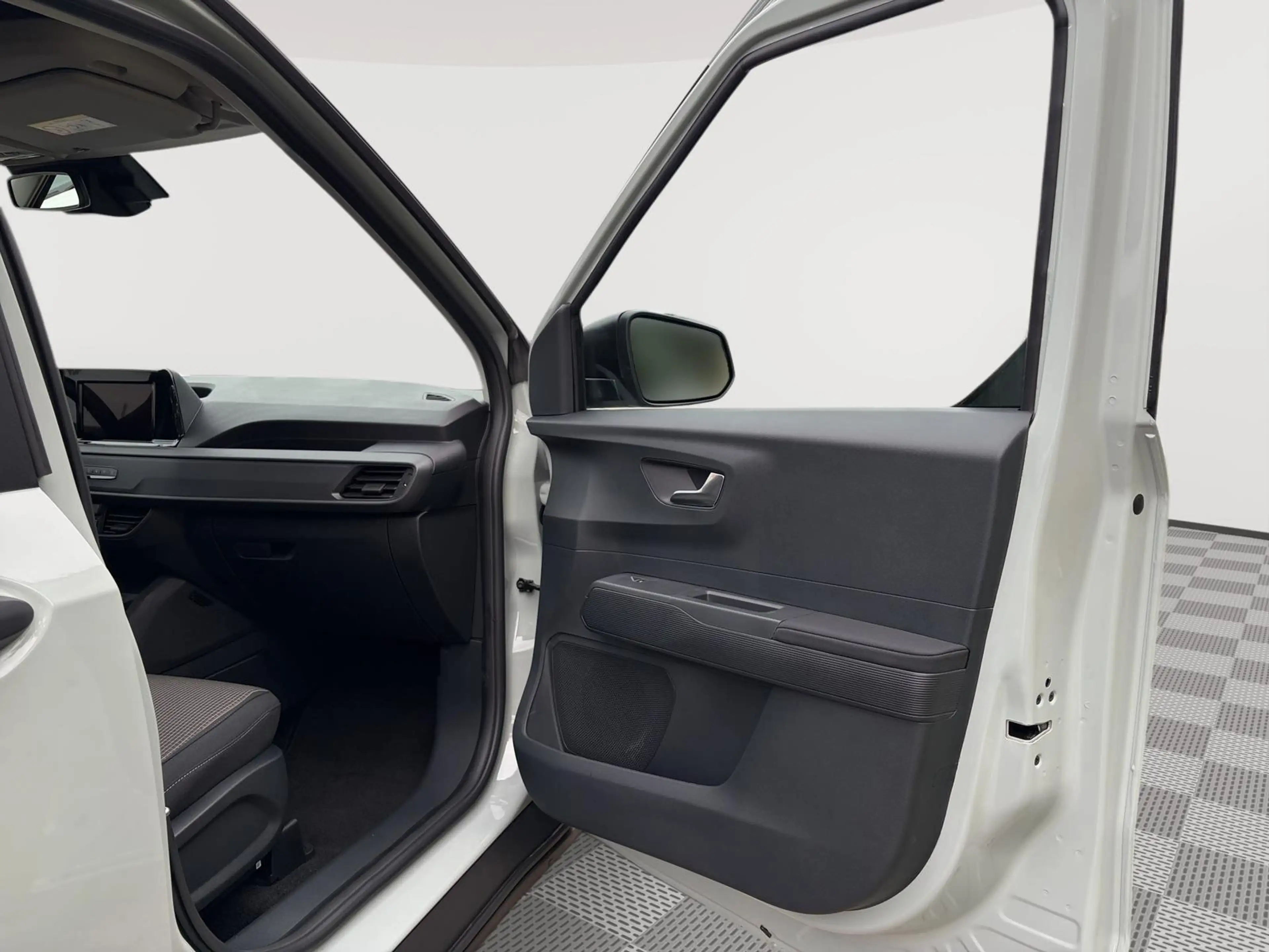 Ford Tourneo Courier Trend 1.0 EcoBoost #GJR #WINTER-PAKET — photo 14