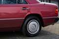 Mercedes-Benz E 280 280E ( W124 ) Rood - thumbnail 30