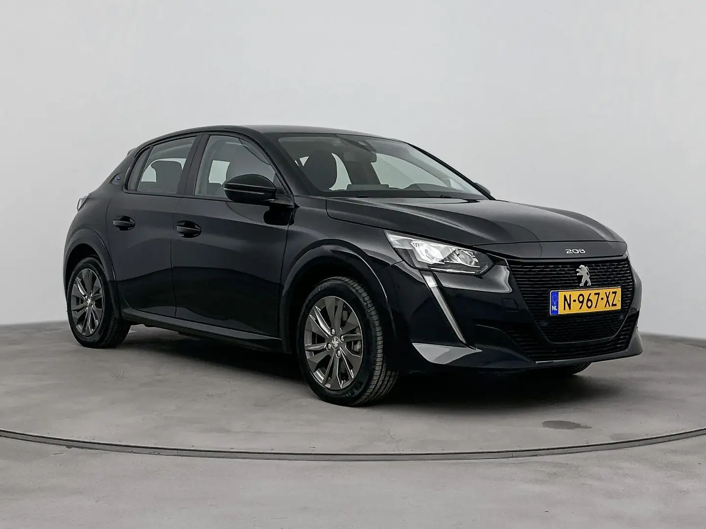 Peugeot e-208 EV Active Pack 50 kWh | Fase 3 | Navigatie | Carpl Schwarz - 2