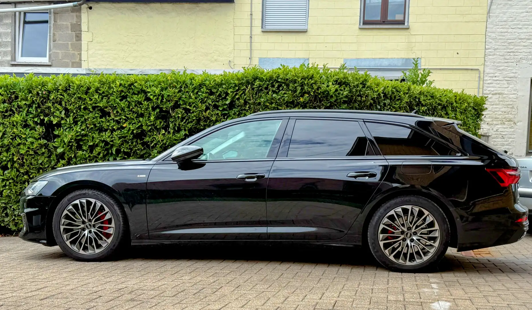 Audi A6 Avant 55 TFSI e quattro S tronic sport - 1